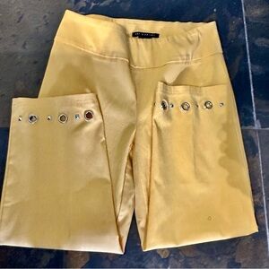 Yellow Cropped Pants with Grommet Detail, women size 6 , yellow